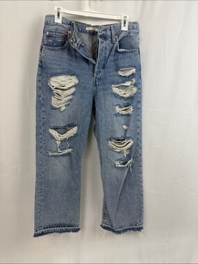 Levi- women’s straight leg, button fly.